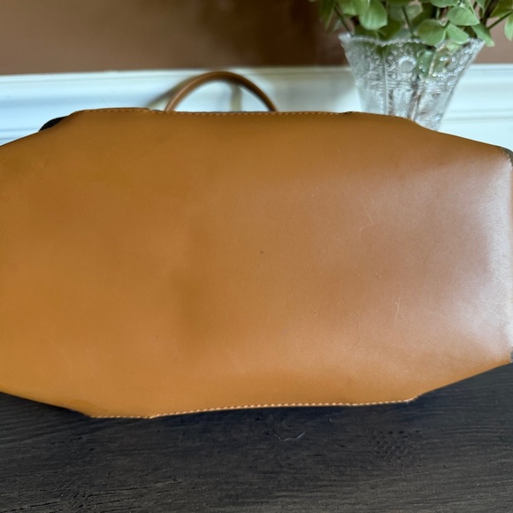 Michael Kor's purse - Picture 5 of 12